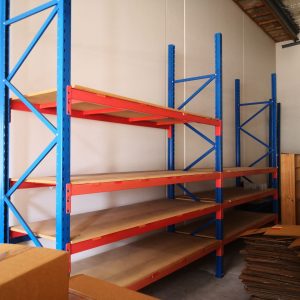 Pallet Racking With Wooden Shelf