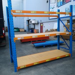 Pallet Racking With Wooden Shelf