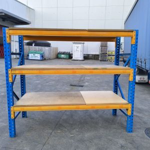 Pallet Racking with Wooden Shelf